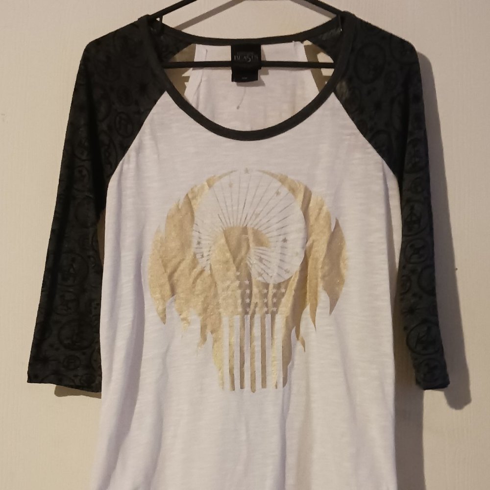 Fantastic Beasts Hot‎ Topics T Shirt sz Small
